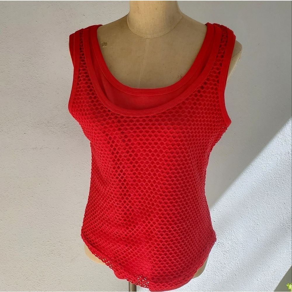 90s fishnet layered red tank large